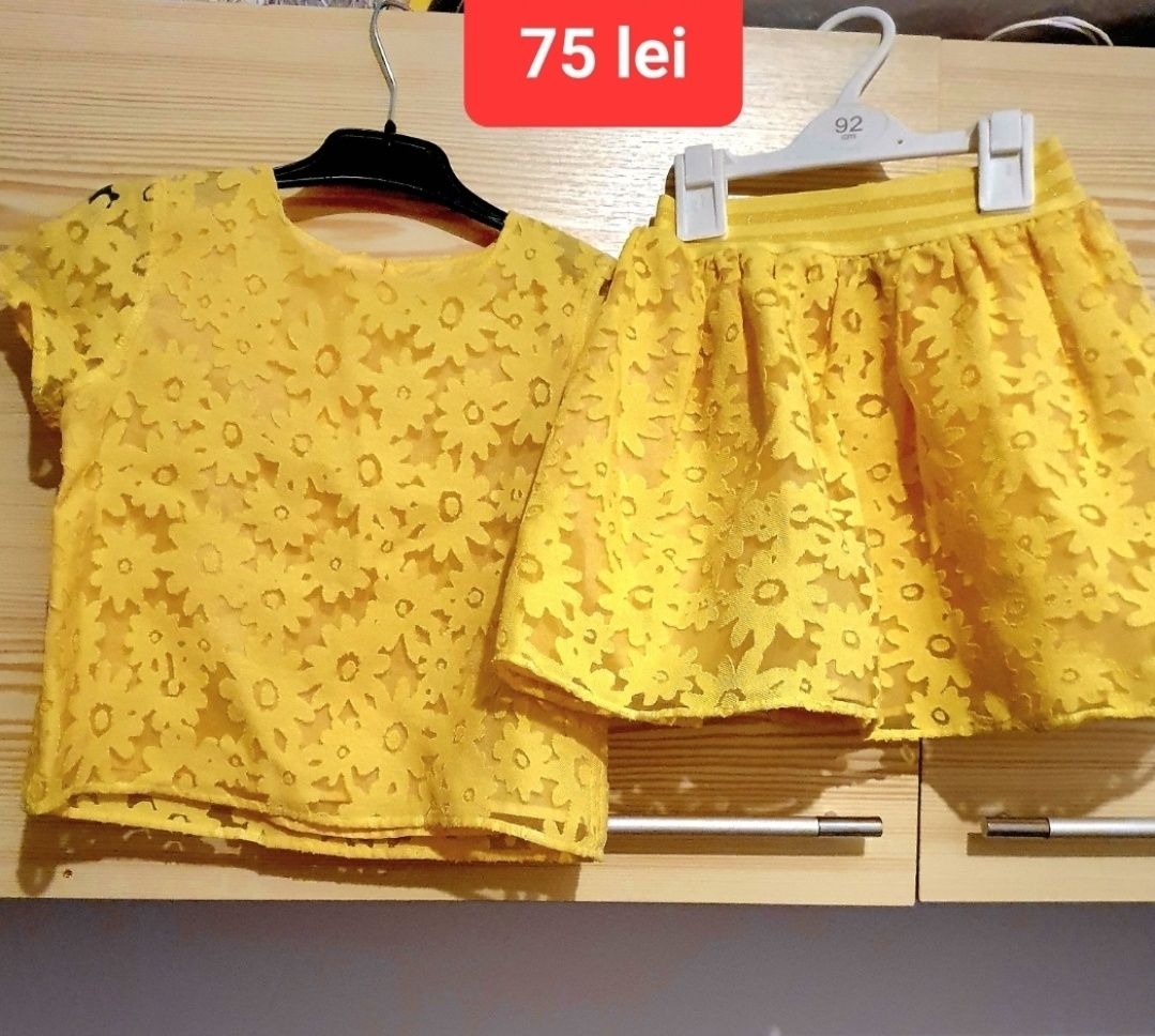 Set bluza cu fustița,  dantela Mărime 3-5 ani