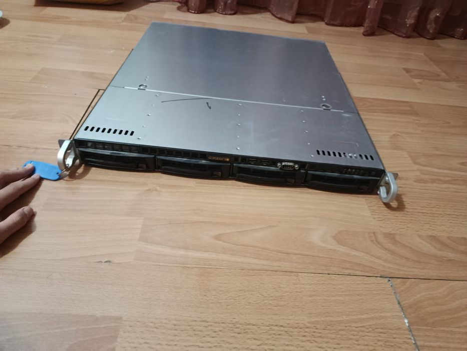 Сервак supermicro