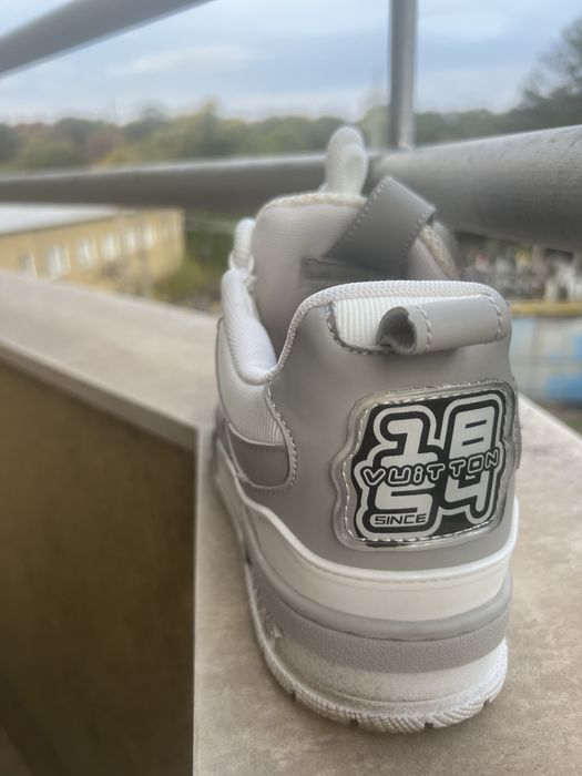 Louis Vuitton skates