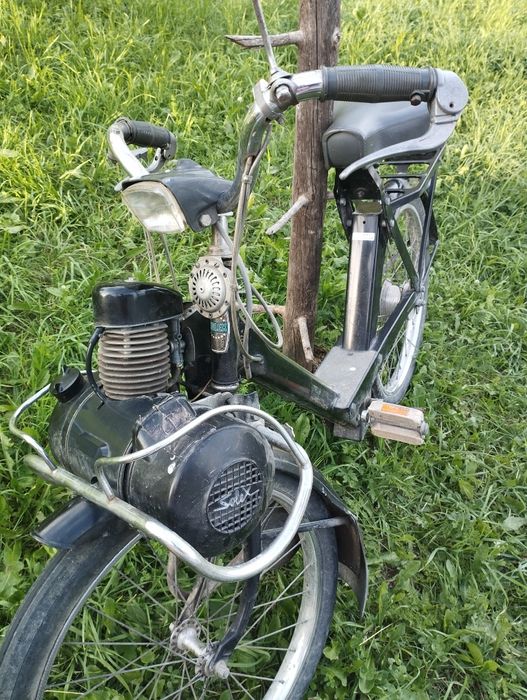 motocicleta d'epoca velosolex DGM 7689