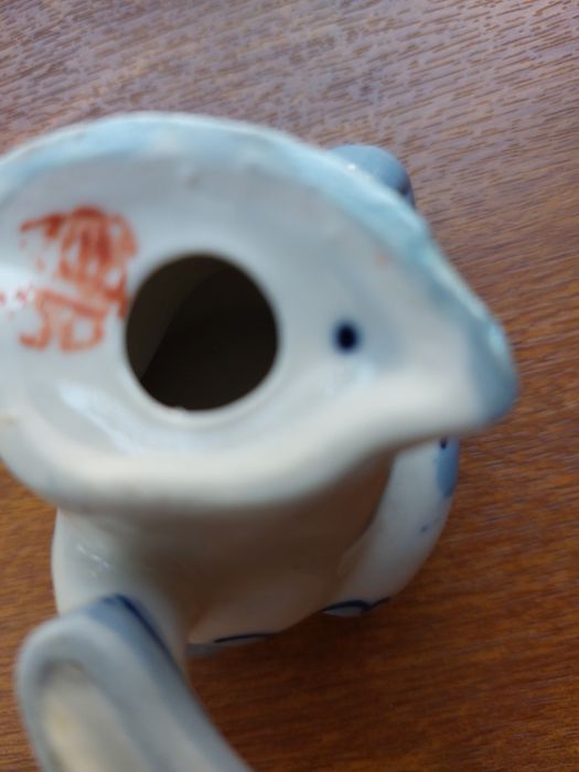 Солонка 40-50х годов. Предположительно  Гжель.