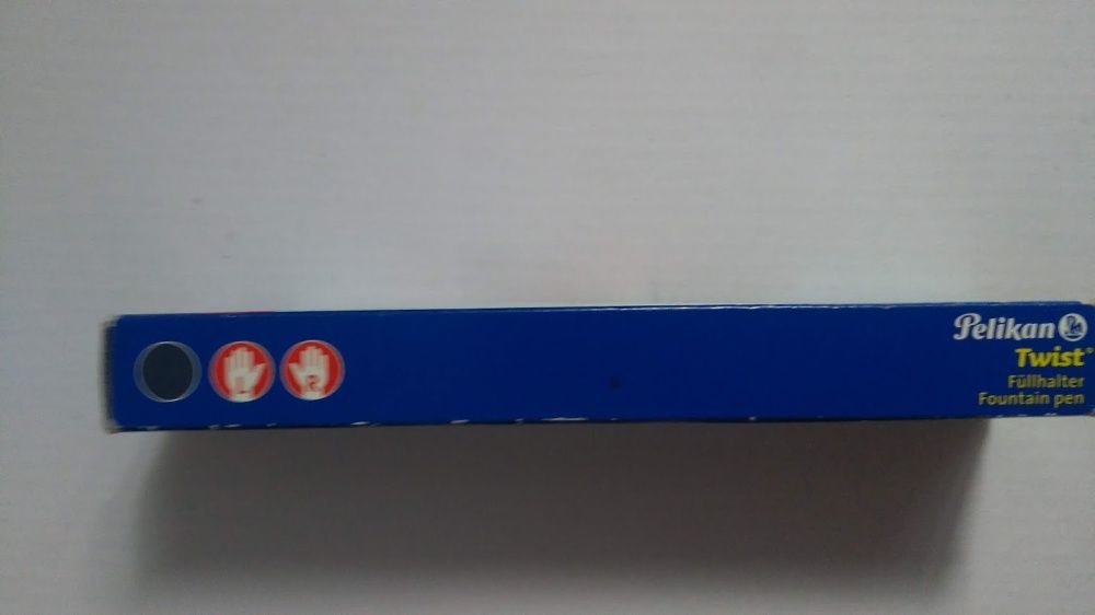 Stilou Pelikan Twist, grip ergonomic - pt. COPII ISTETI SI HARNICI ;-)