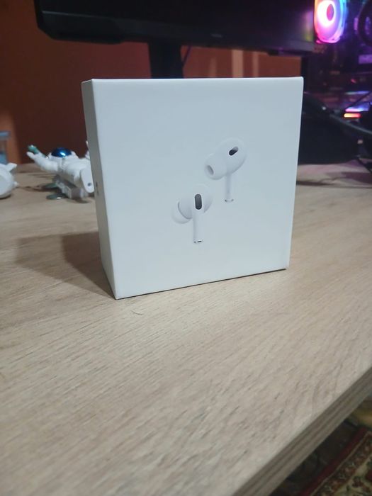 Airpods pro 2 ca noi
