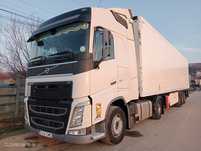 Cap tractor Volvo