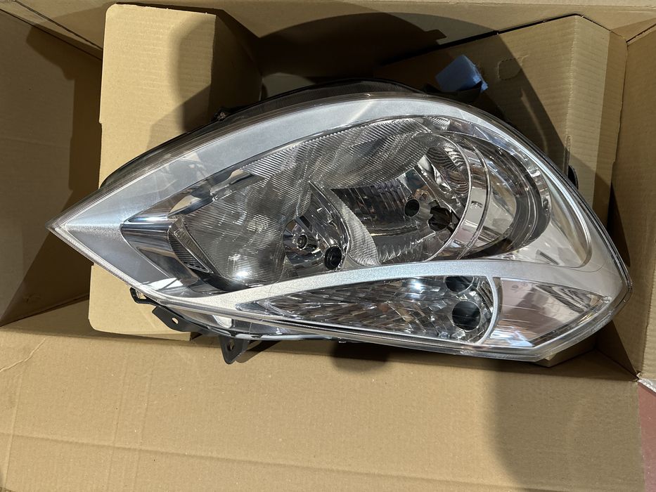 Far dreapta Renault Clio 3 Original Renault