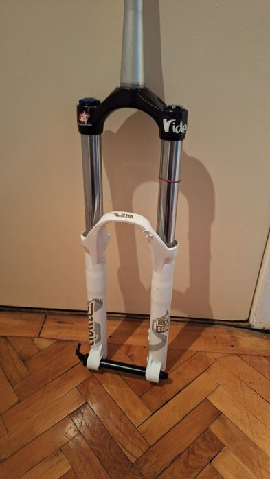 Vand furca rockshox domaine 318, 600 lei