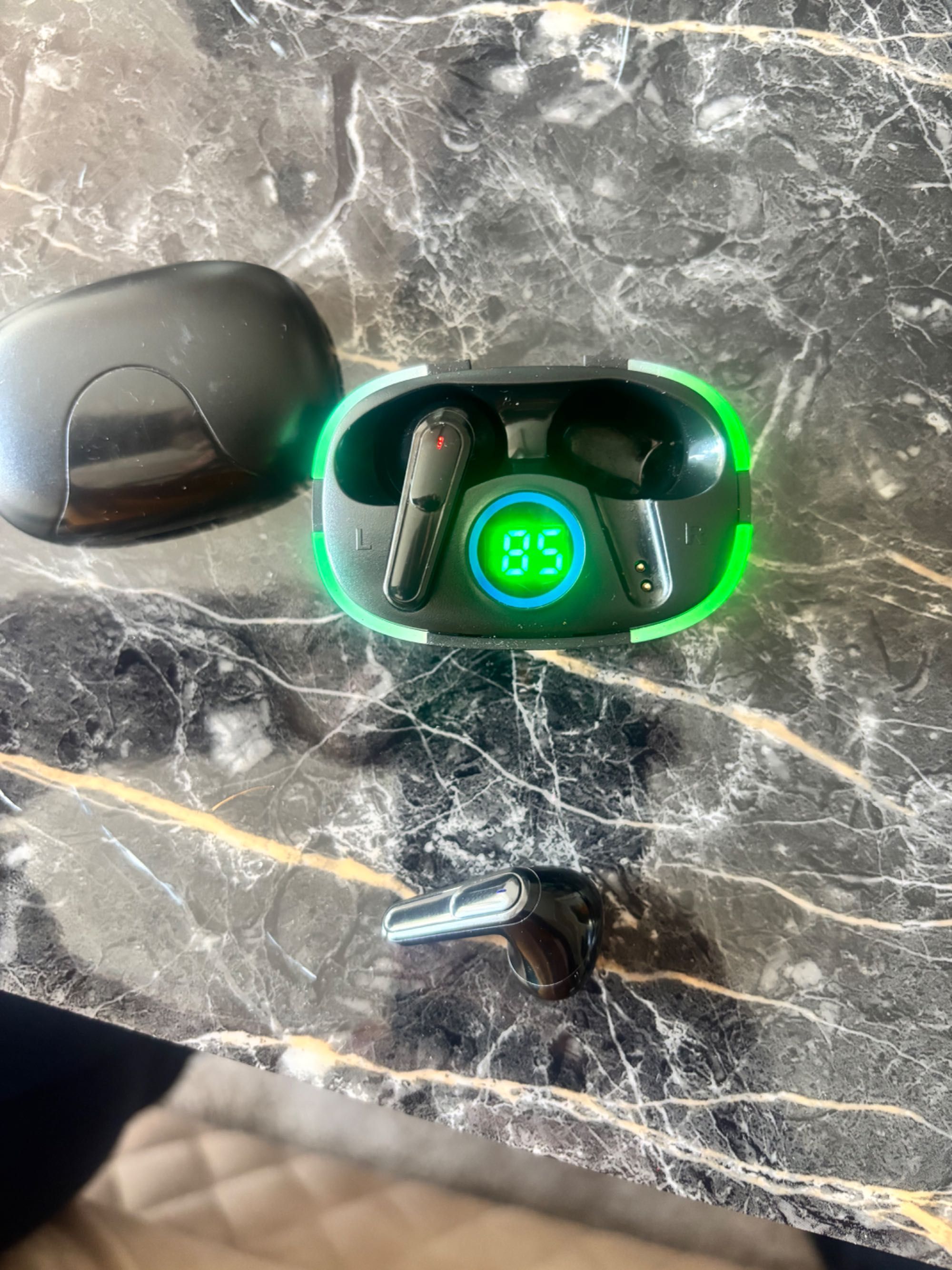 Bluetooth слушалки