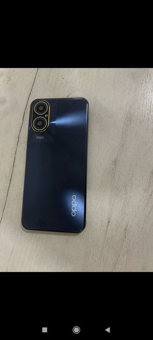 Продам телефон Oppo a79 торг есть