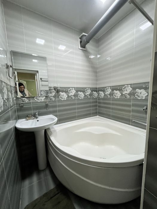 Сдам квартиру на метро Ойбек