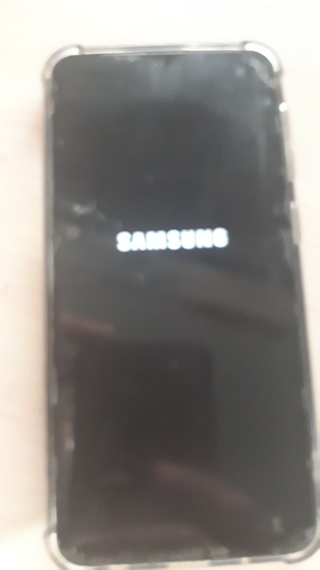 Продам Samsung A10