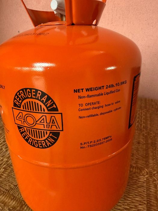 Freon R404A ,10,9kg net  trimitem prin curier