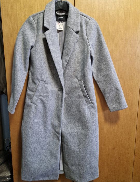 Дълго ново дамски палто