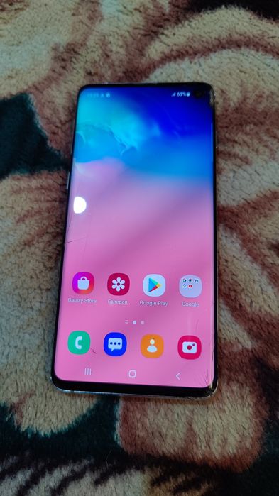 Samsung s10 память 8/128 гб