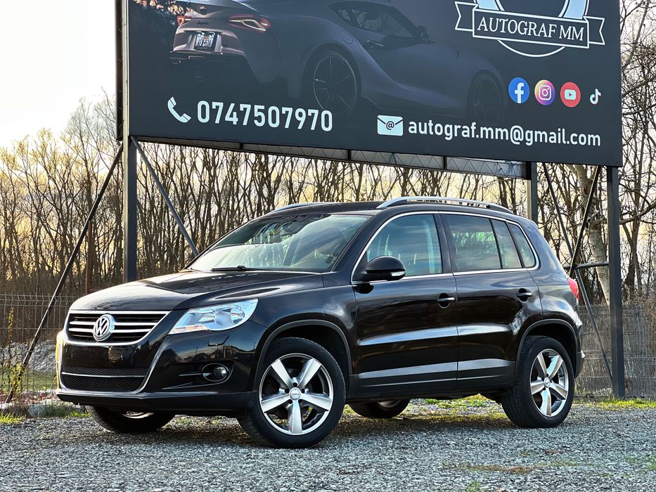 Volkswagen Tiguan / 4x4 / Navi / 4motion