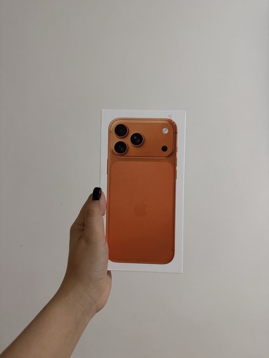 Айфон 17 про мах