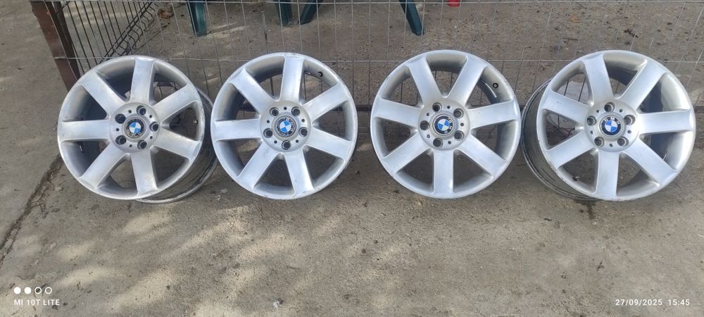 Vând jante BMW pe 17