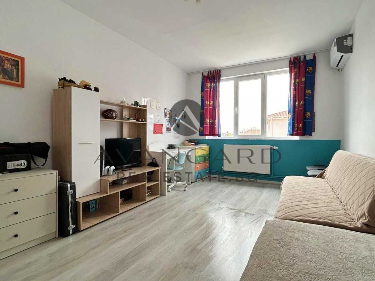 Продава се Етаж от къща в с. Скутаре, Област Пловдив - 176 кв.м за 847 €/кв.м - Снимка #8