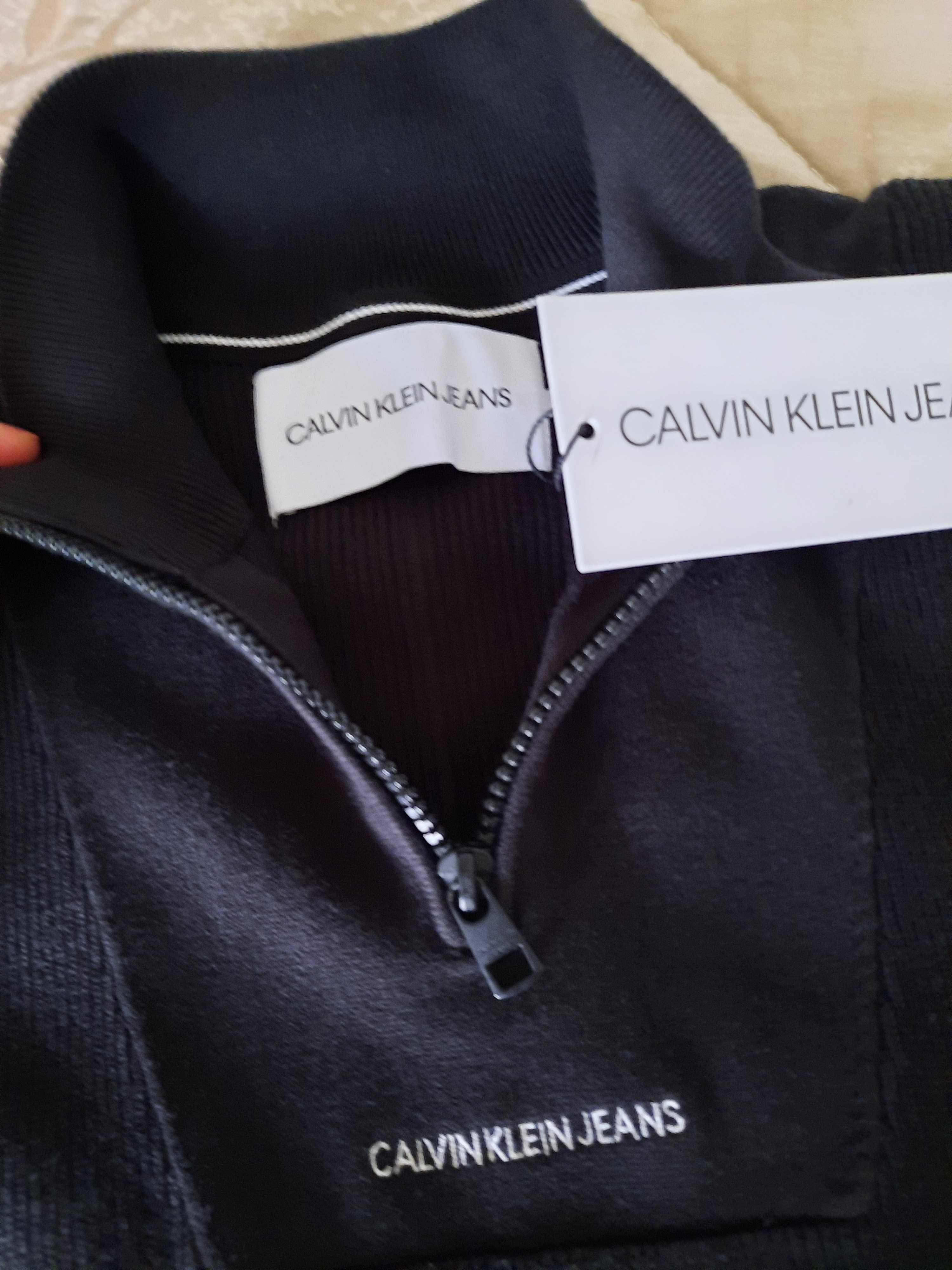 Calvin Klein мъжки пуловер S