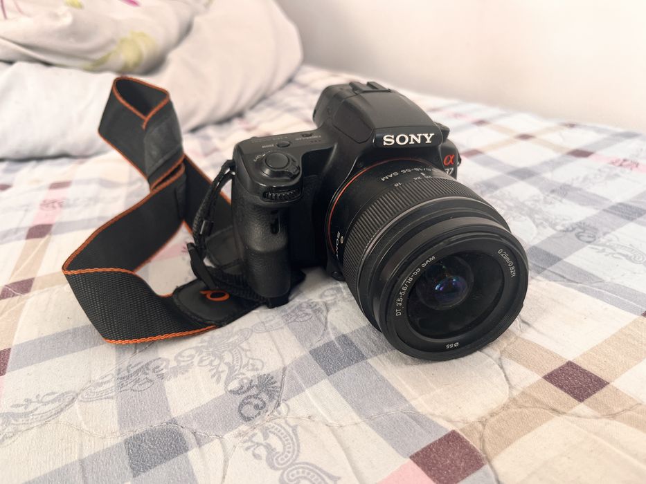 Камера Sony SLT - A37
