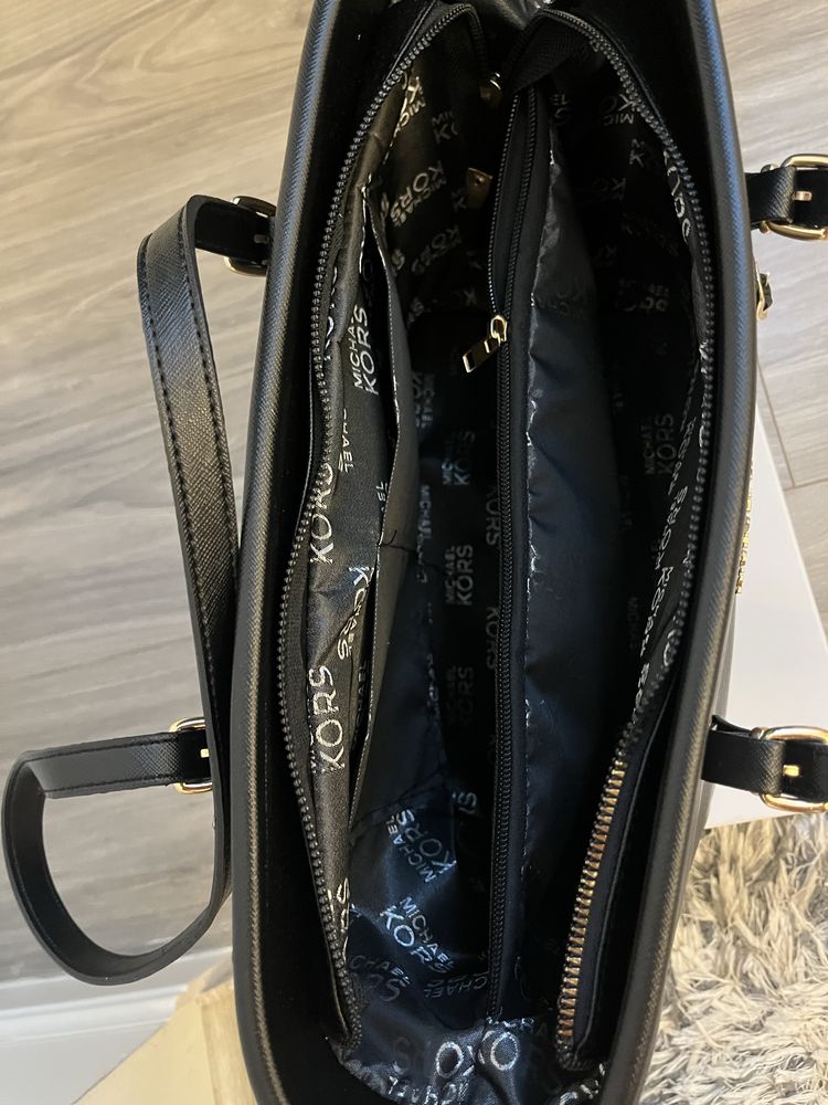 Granta dama neagra