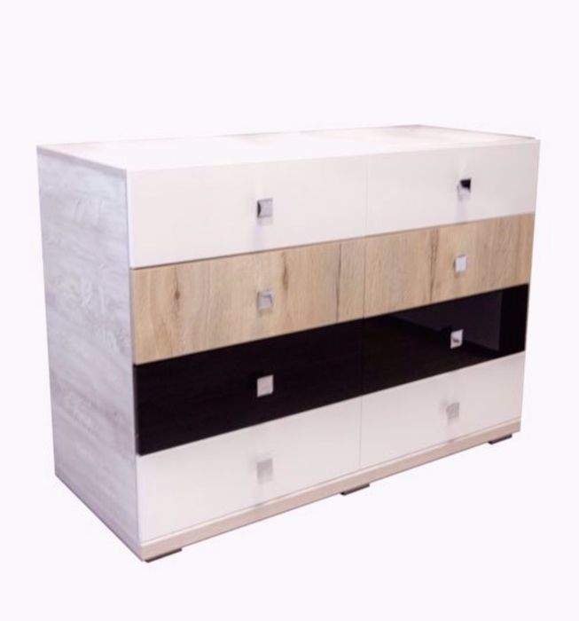 Comoda Staer cu 4 sertare