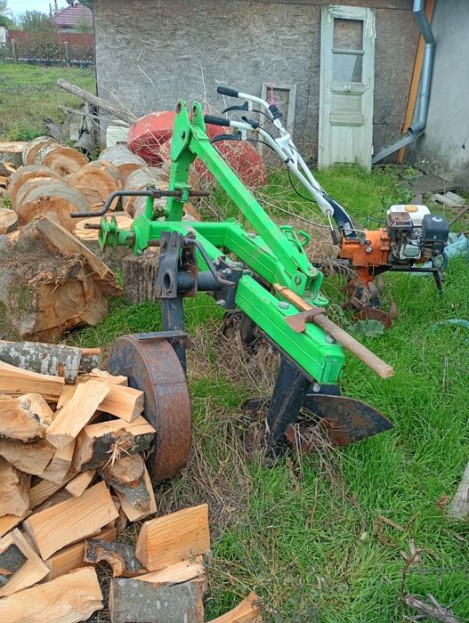 Plug de vânzare  PP2