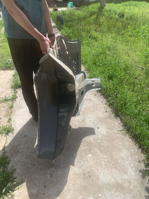 Жентра орка чап тараф крыло ички кисми + жентра орка фартук унг тараф