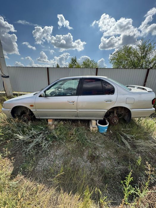 Продам ниссан примера