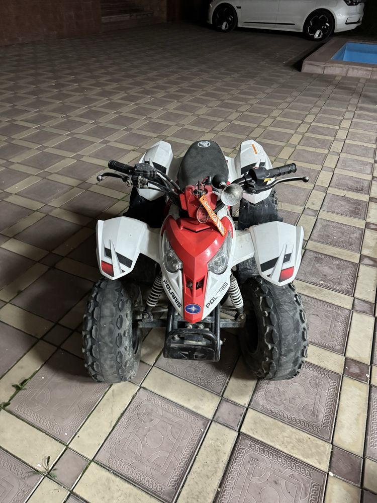 Квадроцикл polaris outlaw