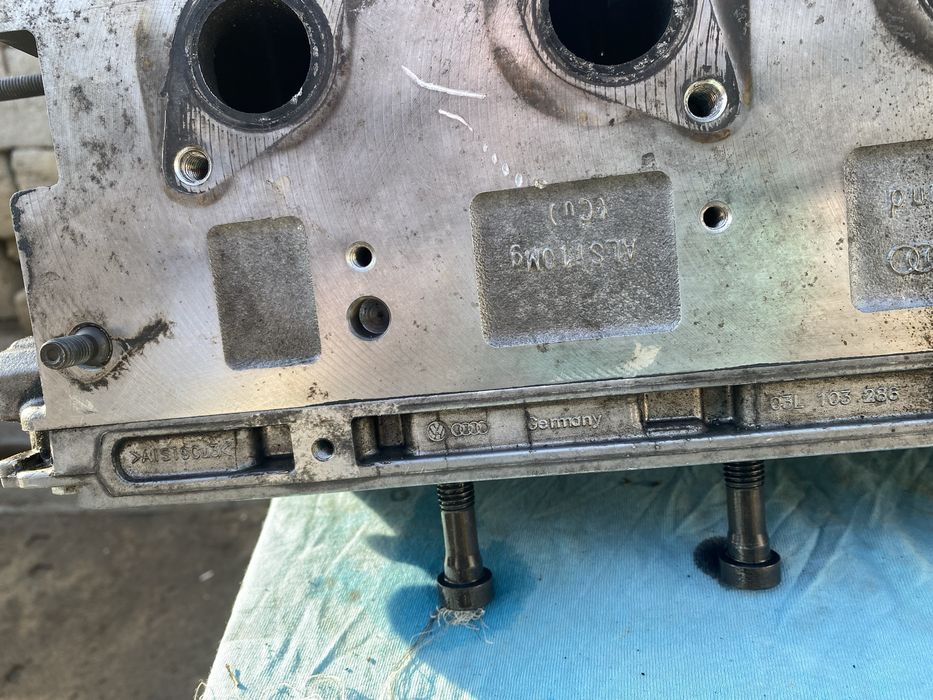 Dezmembrez motor audi a4 b8 tip CAGA 2,0  tdi de 140 cp