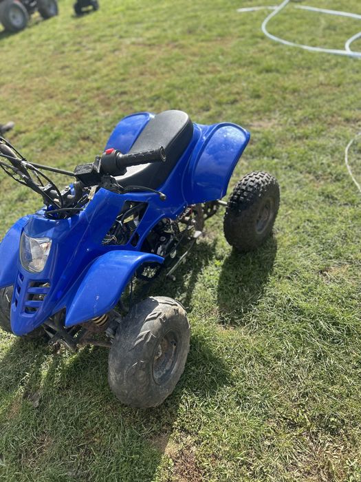 Vand sau schimb Atv-uri de 80 si 125cc