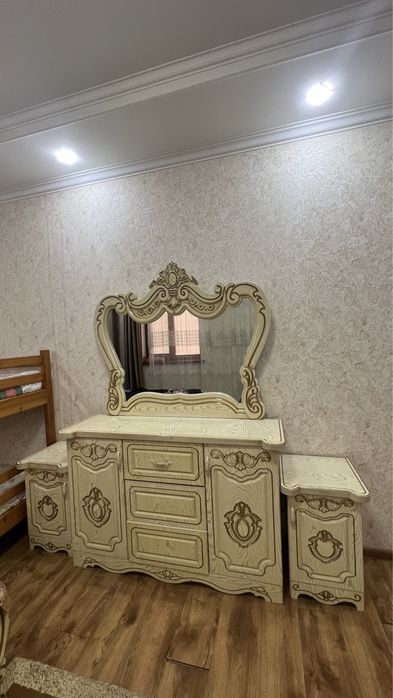 Мебель для спальнийкомнаты