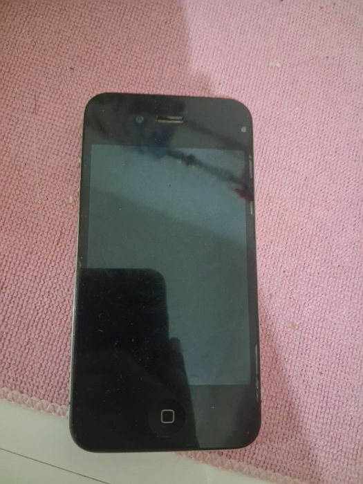 Iphone 4 на запчасти