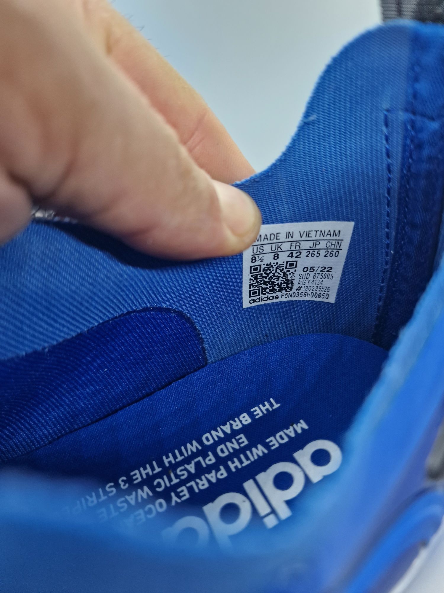 Adidas NMD V3 GY4134 nr. 42,45 1/3,46