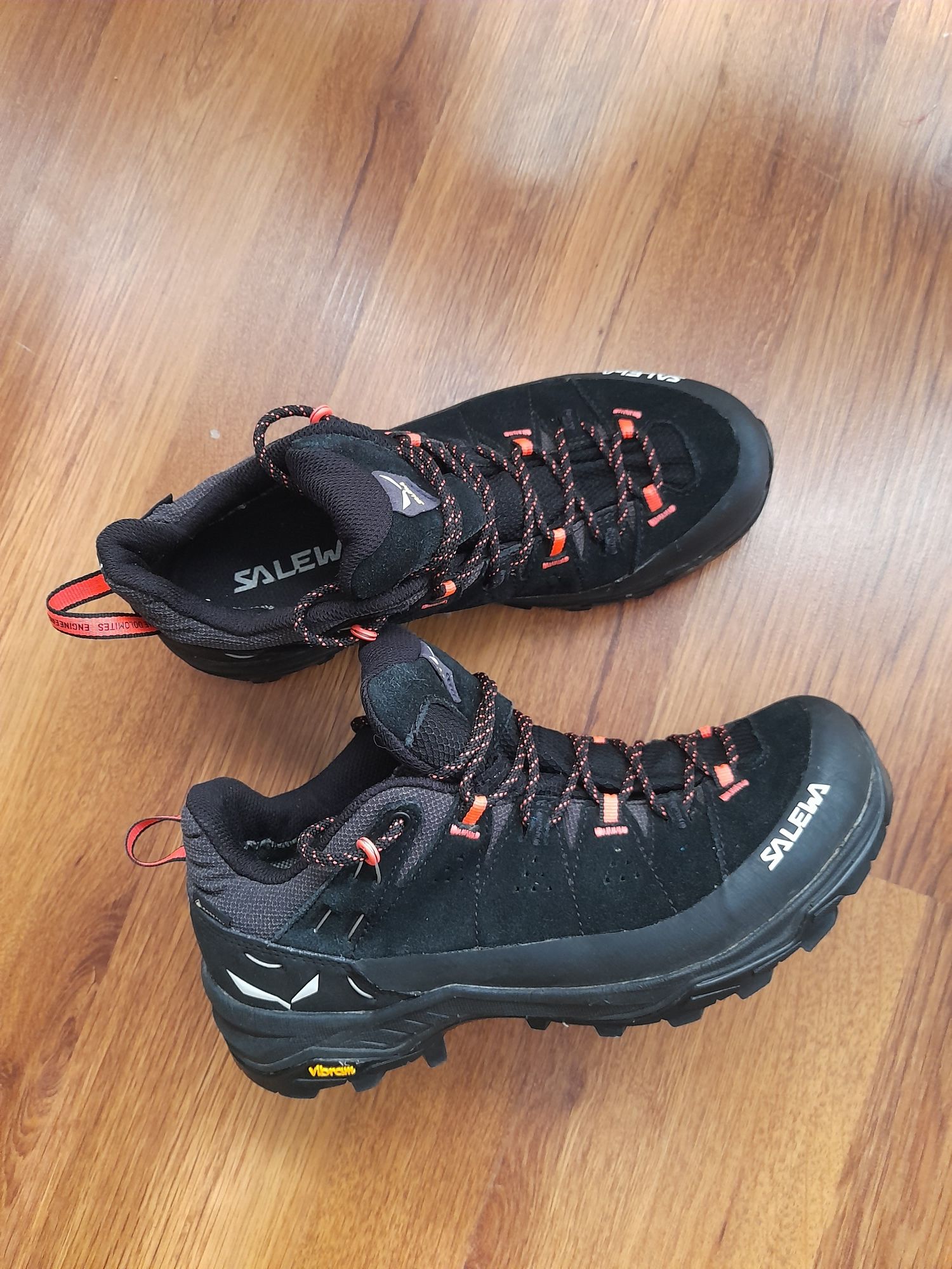 Salewa gore tex дамски обувки 38 номер.