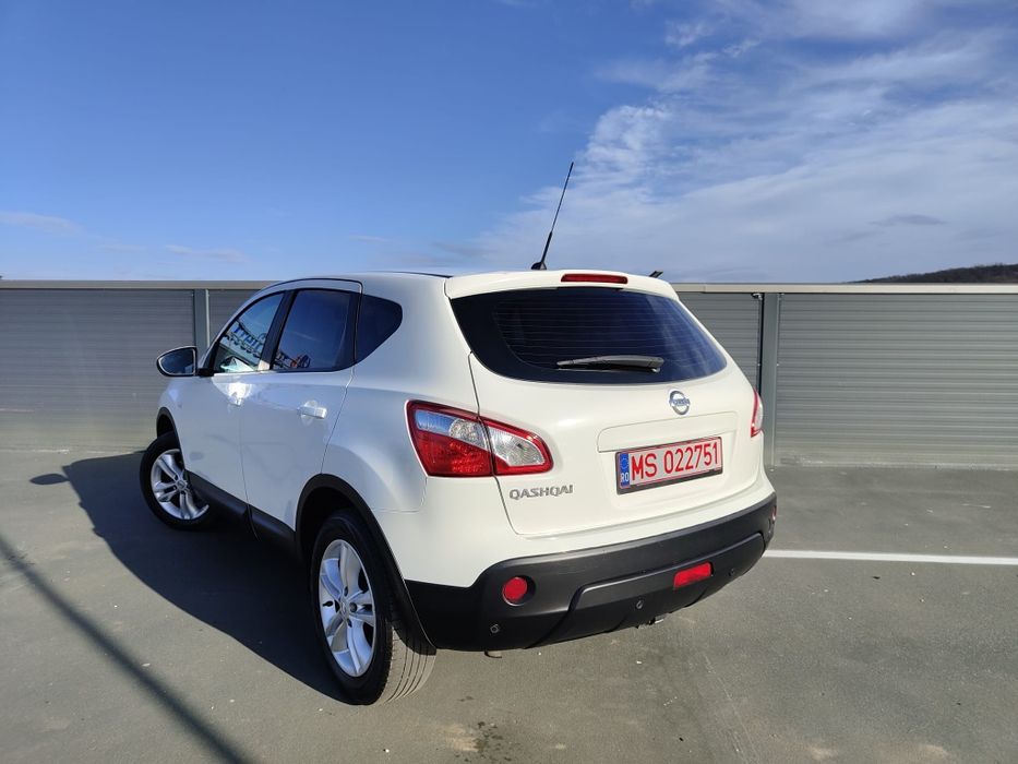 Nissan Qashqai 1.6 benzina+Gpl E5 2012