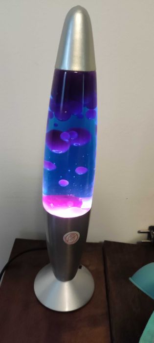 синьо-лилава Лава лампа Lava Lamp