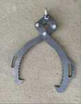 Cleste de ridicat busteni