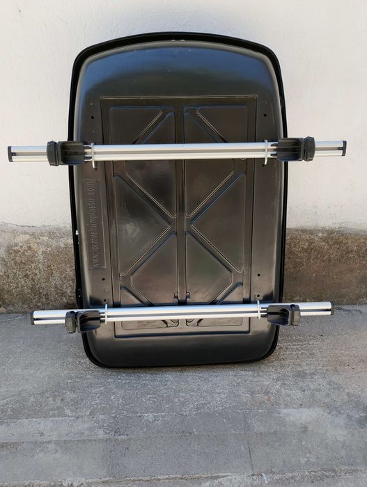 Продава се.Багажник