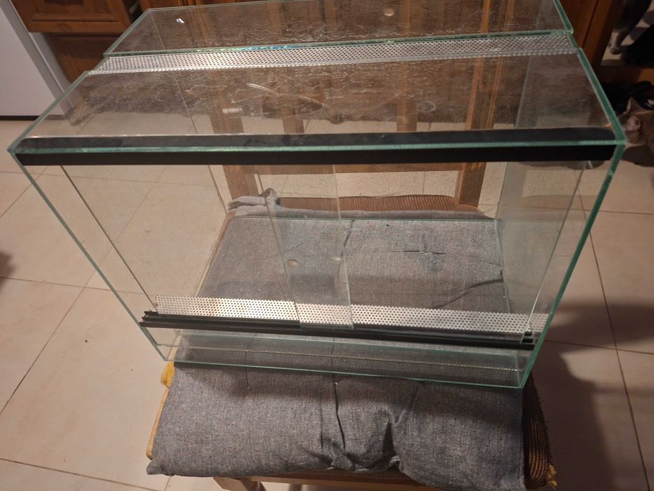 Terariu sticla 40x25x30