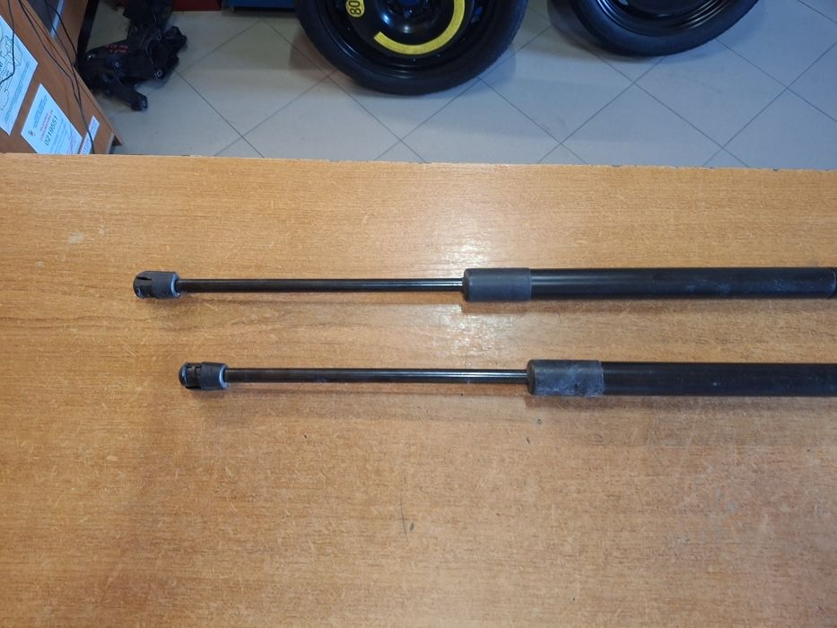 Telescoape portbagaj VOLVO Xc60 2018-2024(mecanice)