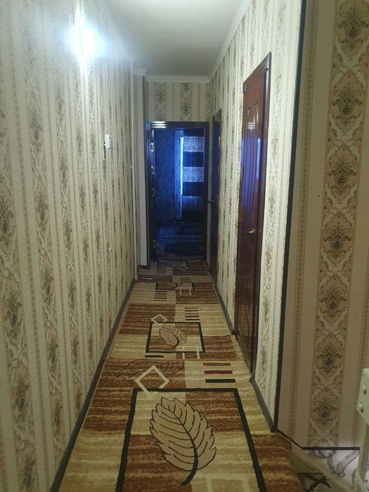 Navoiy Vasxod 3-4-qavat indiski dom. 3 xonali 2 qavatli uy sotiladi.