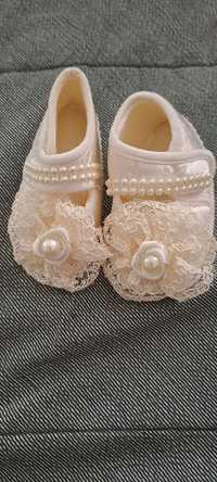 Pantofi/ sandale botez  fetita 3-6 luni