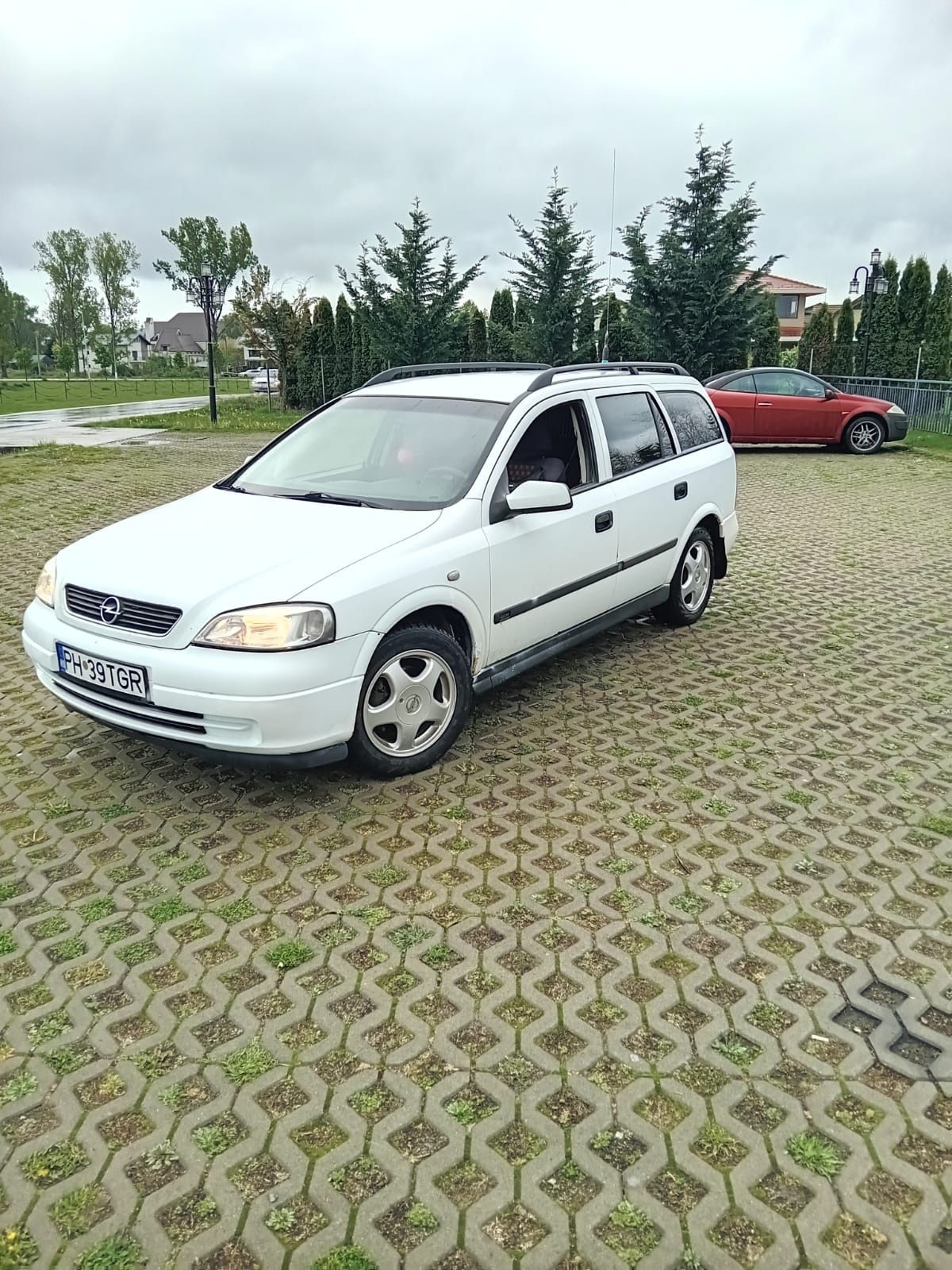 Vând Opel astra g