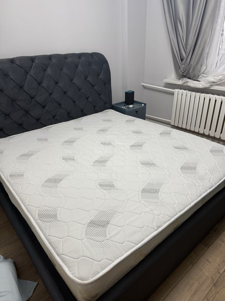 Продаю Матрас  180 200