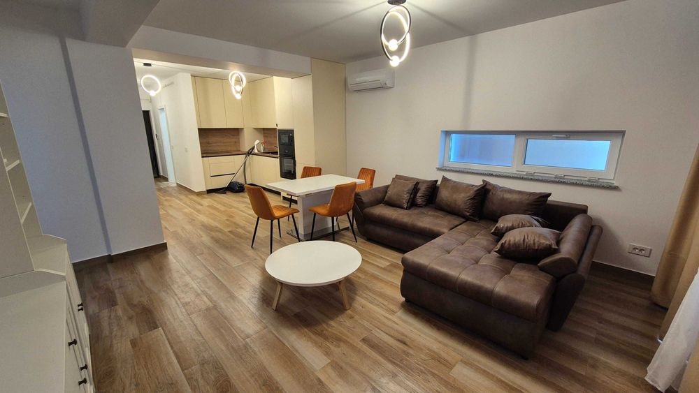 Proprietar închiriez ap 2 camere