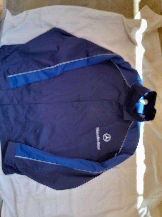 Geci , Bluze Mercedes-Benz din Germania