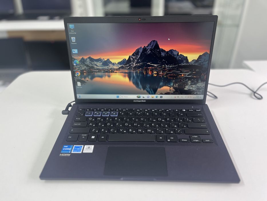 Ноутбук Asus Expert Book
