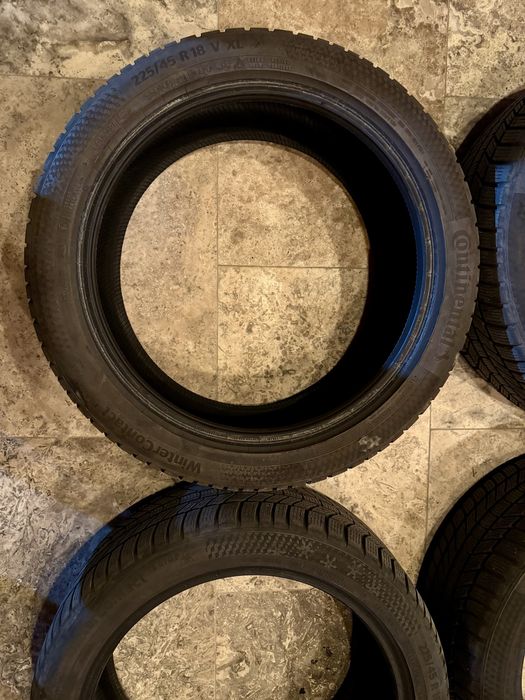 225/45R18 Continental Wintercontact