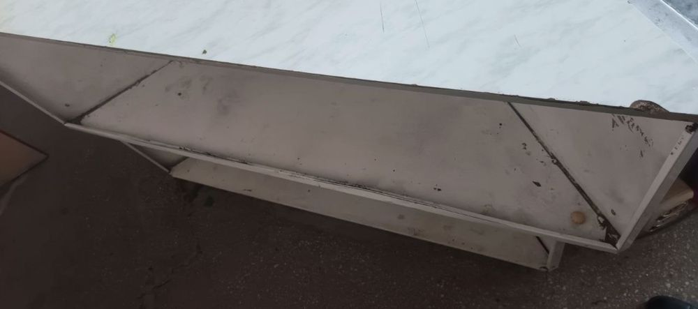 Magazin uchun tayyor mebel tehnika